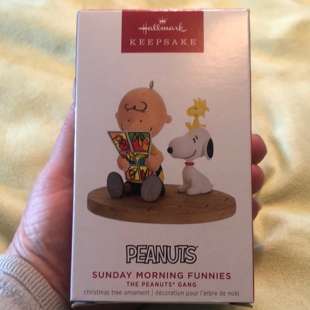Peanuts “Sunday Morning Funnies 2023 Hallmark Peanuts Gang Collection Jim Kemme
